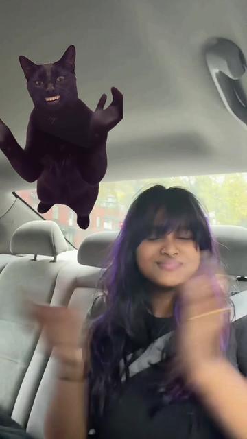 @Santhia