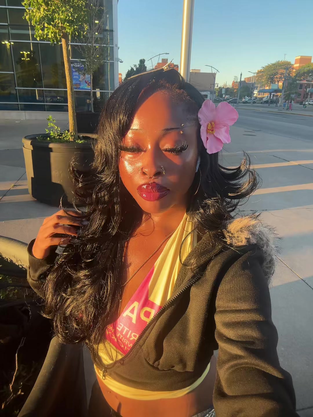 @the_girleexperience