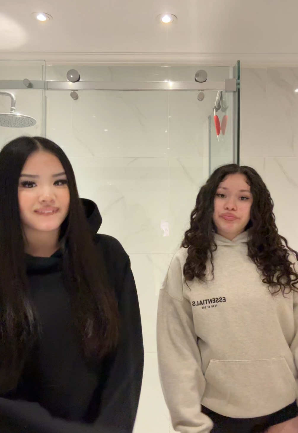 @Liv