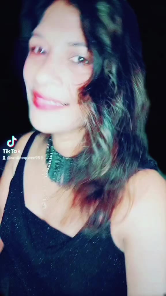 @Smiley Queen 👑 🔥