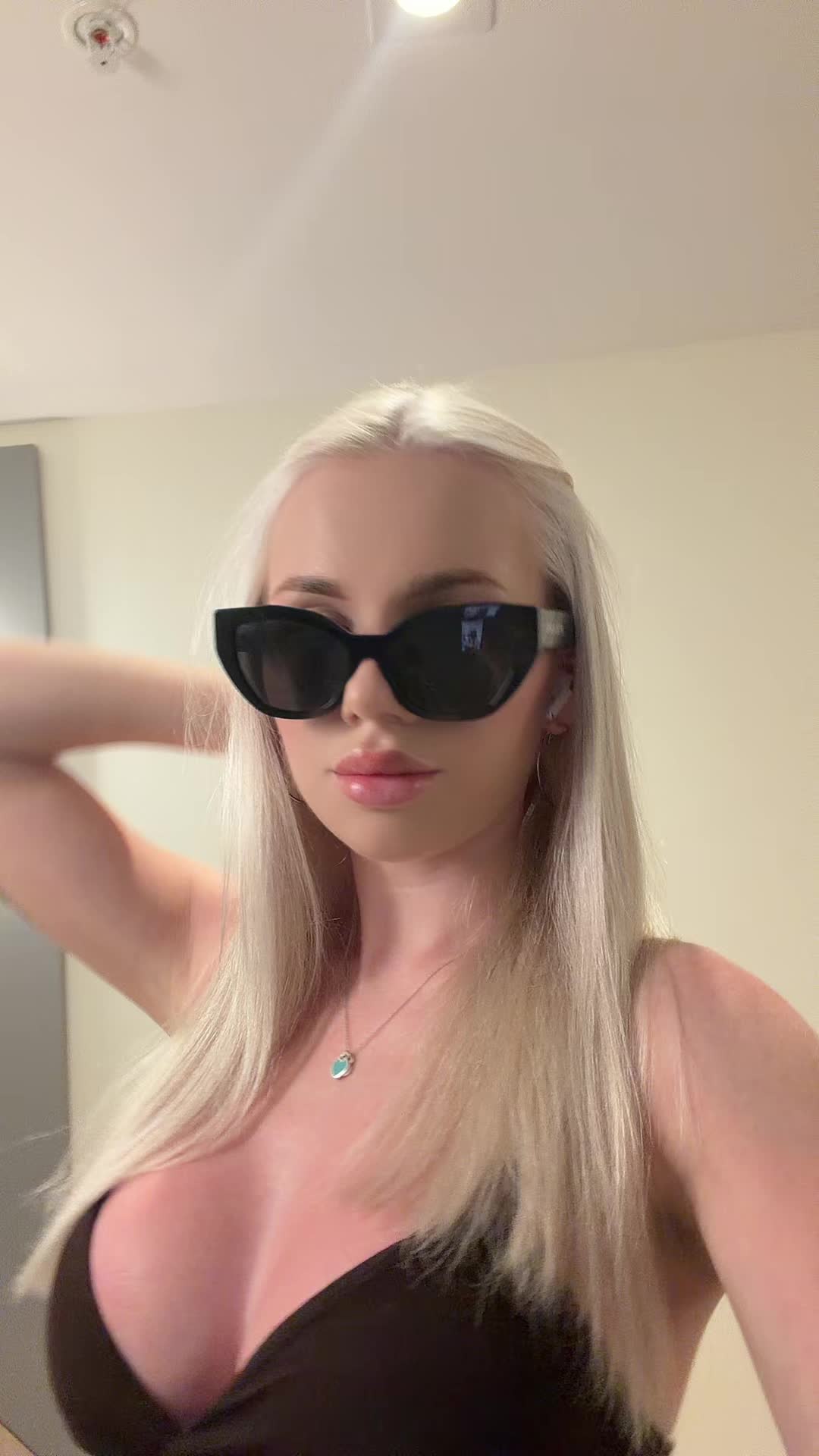 @Slavicblondexoxo