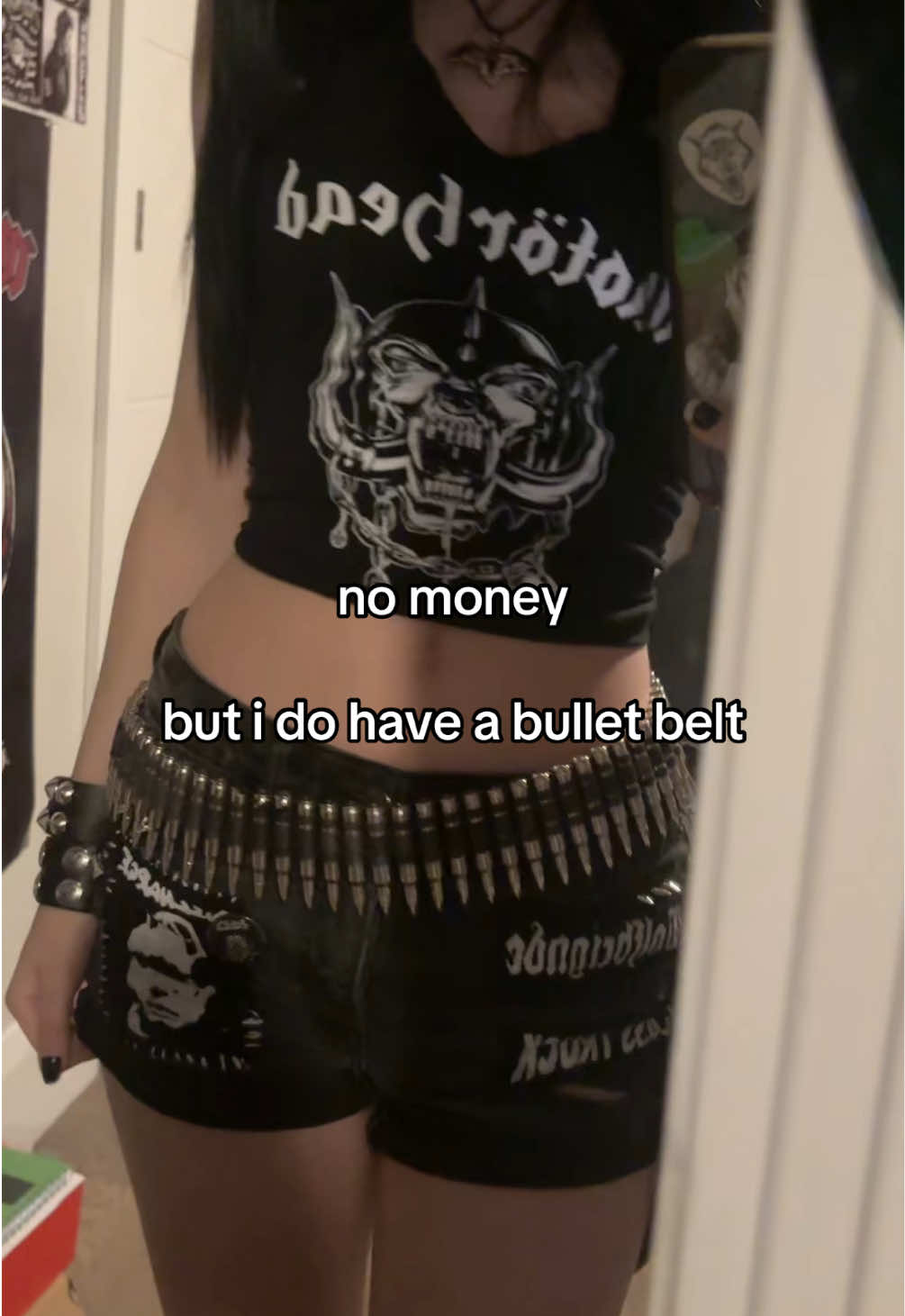 @OLIVIA🦇