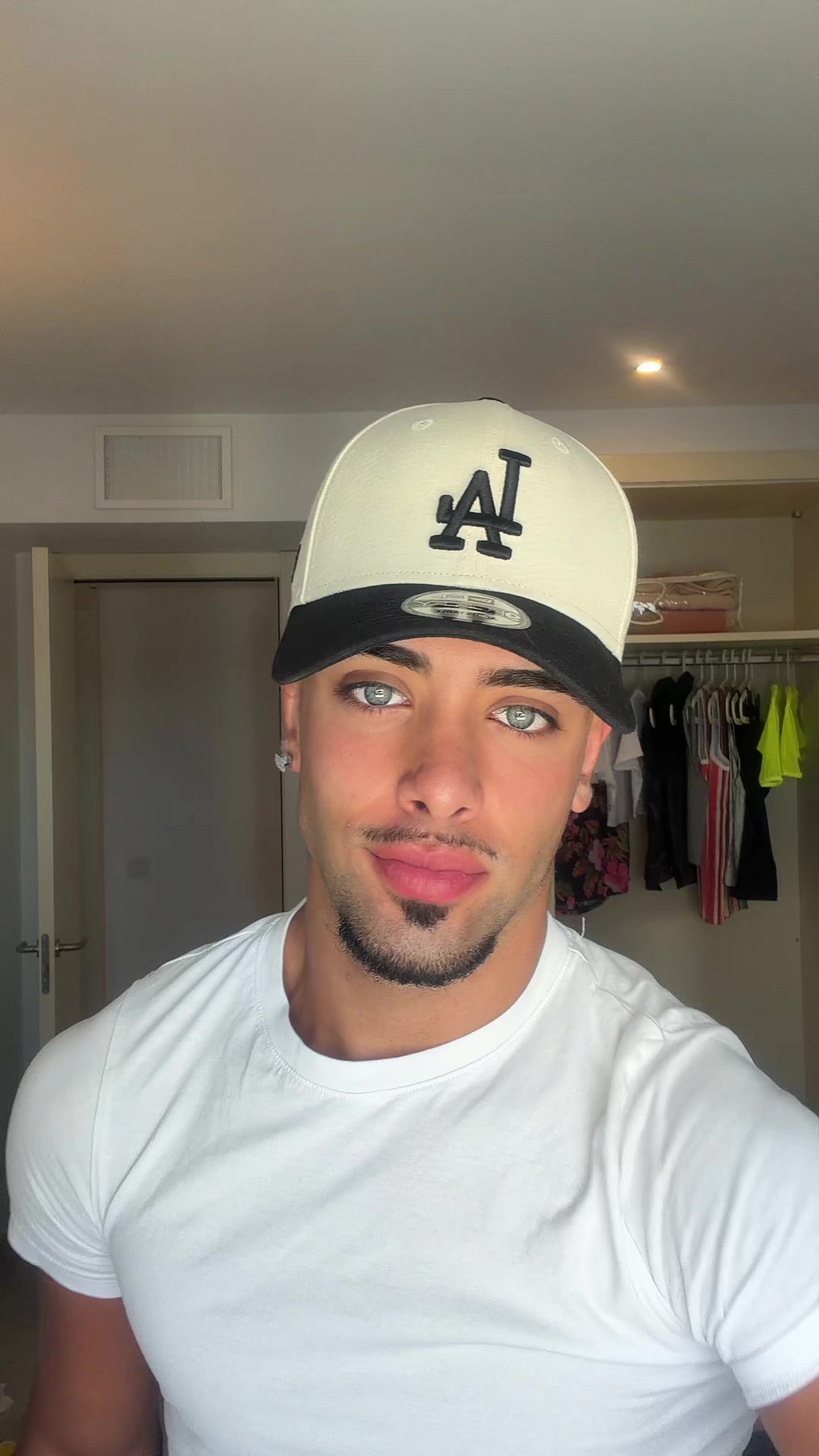 @Alex Méndez