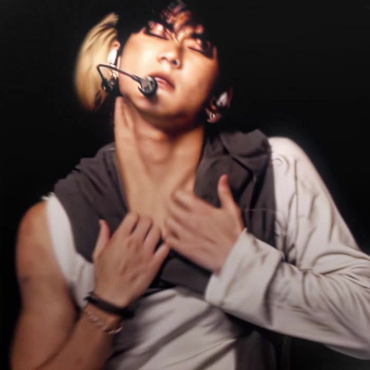 @tae ♛