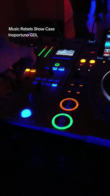 @MVNOZ