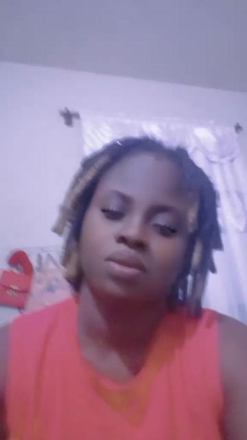 @Christine Louis