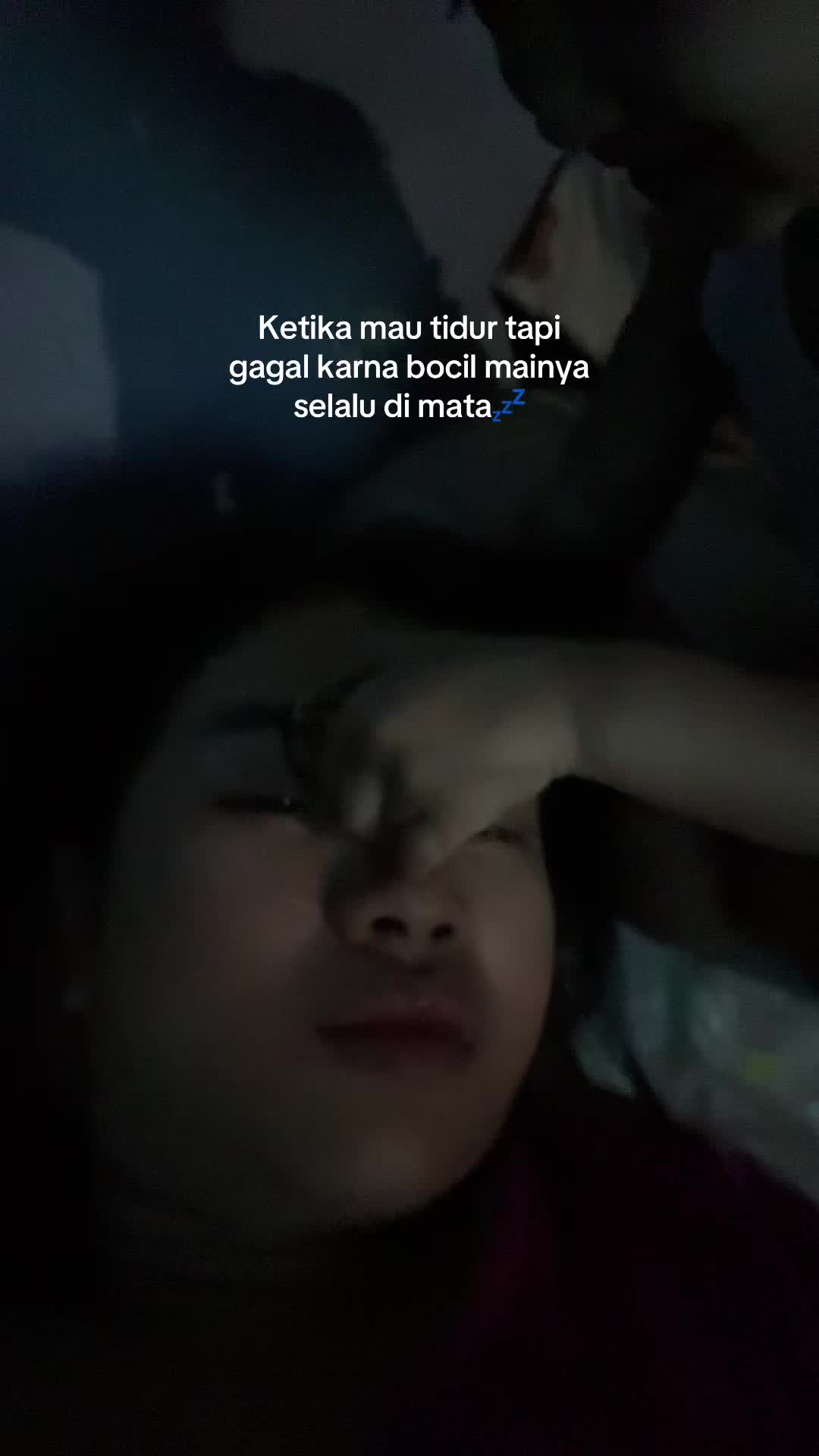 @EkaNis14