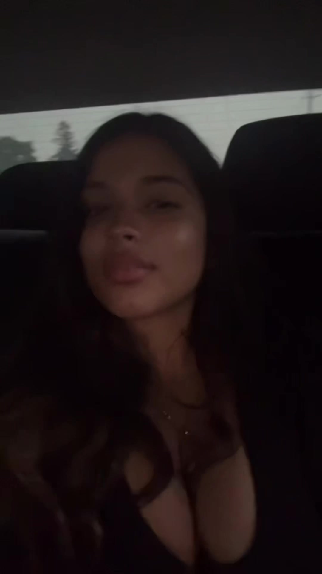 @️