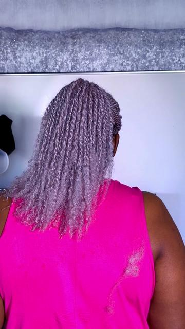 @Rosenberg Makeup/Hair Braider