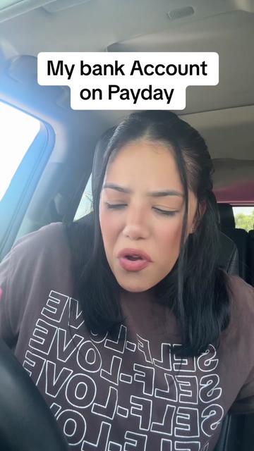@Katie_