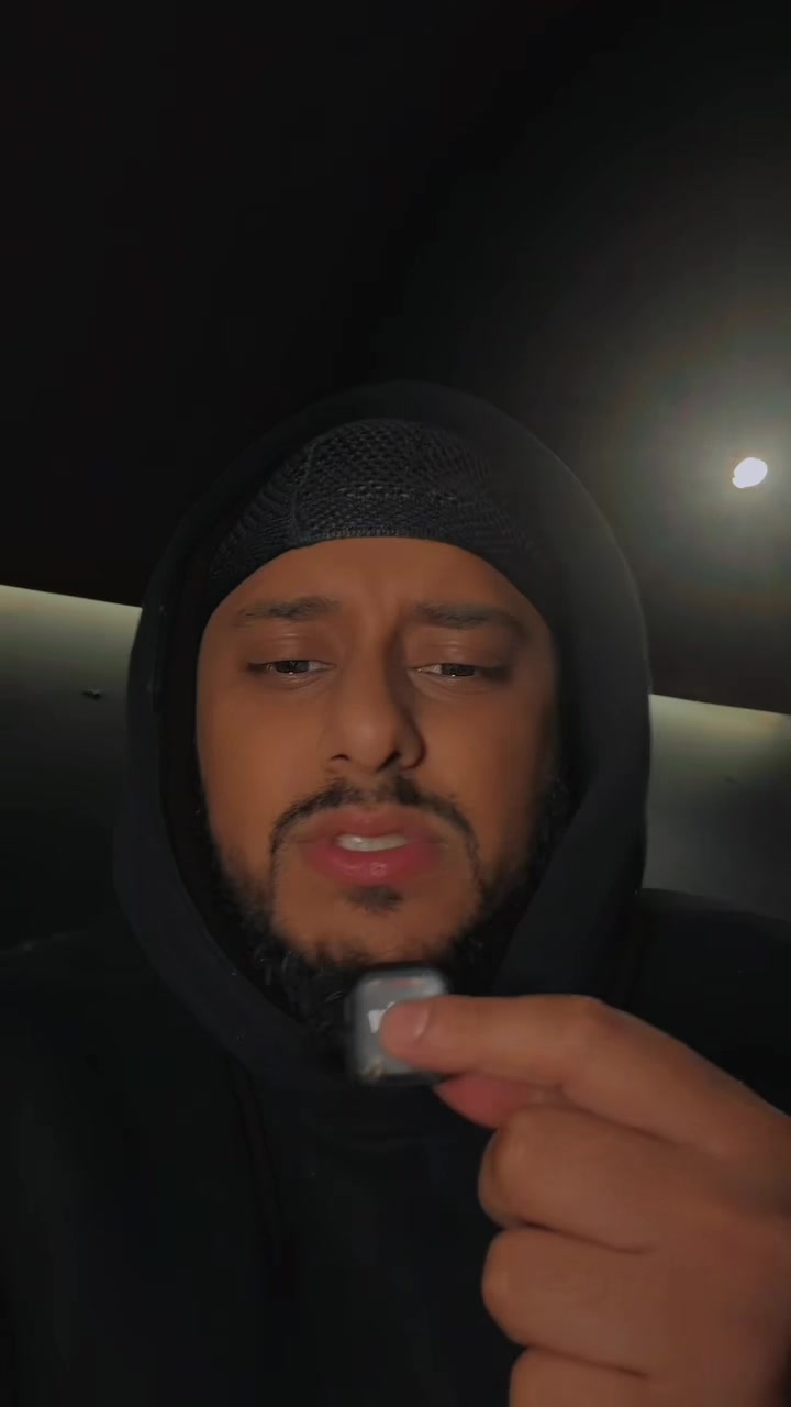 @elmz