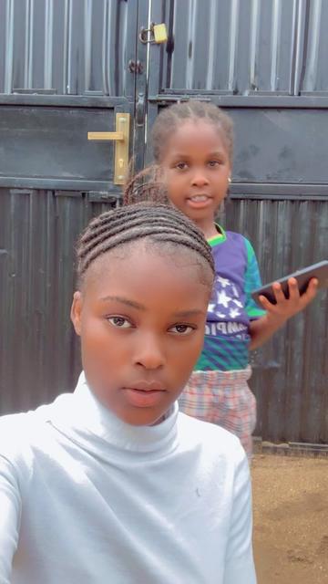 @zari