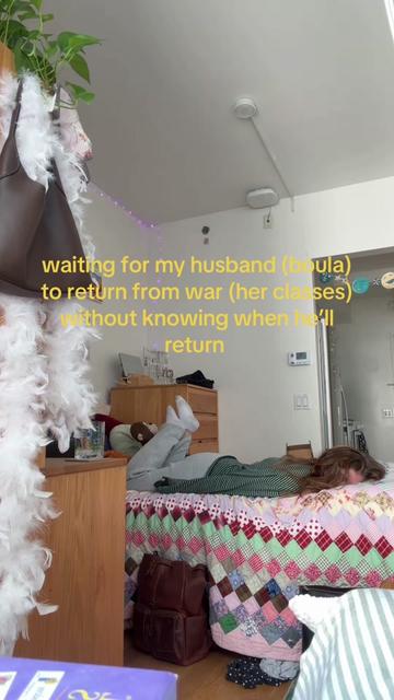 @hannahschnorr