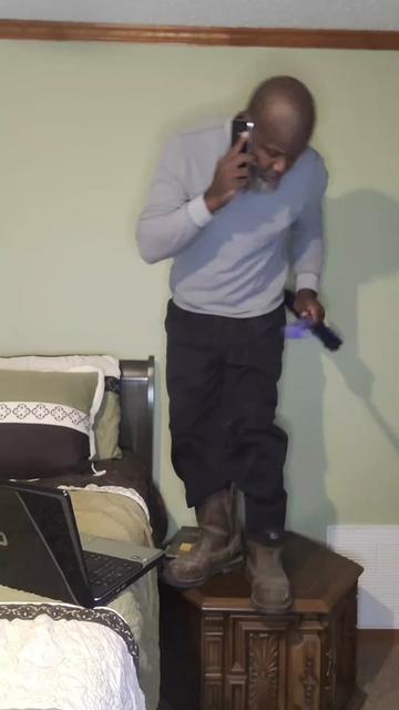 @Empty Pocket