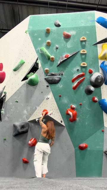 @ClimbwG