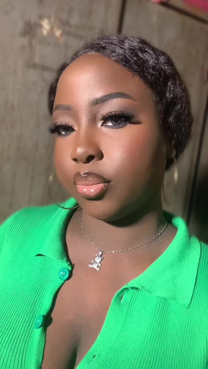 @Layomiii
