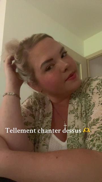 @C&eacute;line-line