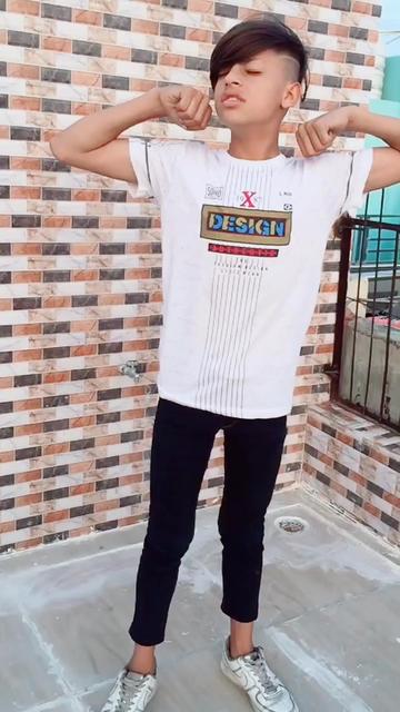@Ak Aahil Qureshi ⚡️