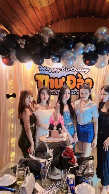 @Thư Đào 💋