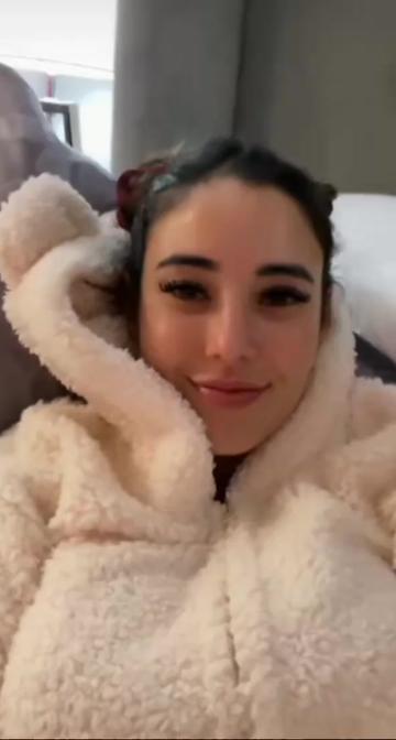 @Angie Varona