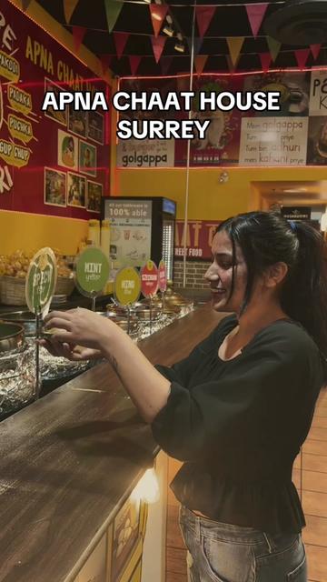@Apna Chaat Express