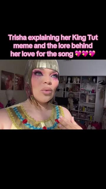 @trishclips