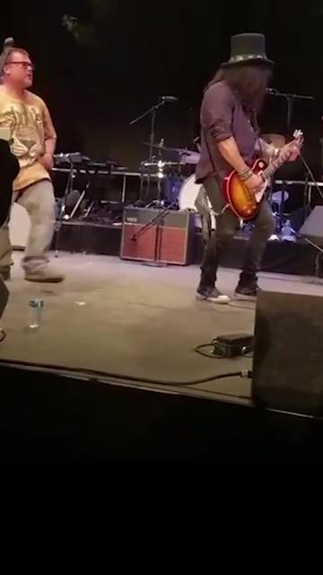 @Inside Rock & Metal