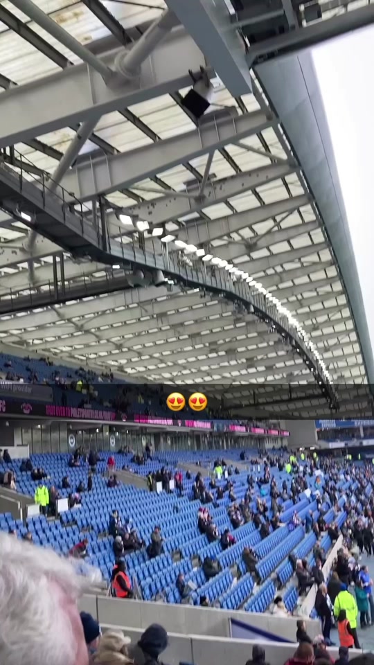 @💙🤍