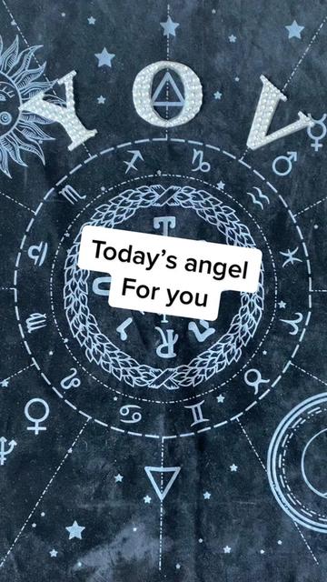 @yourownvoicetarot
