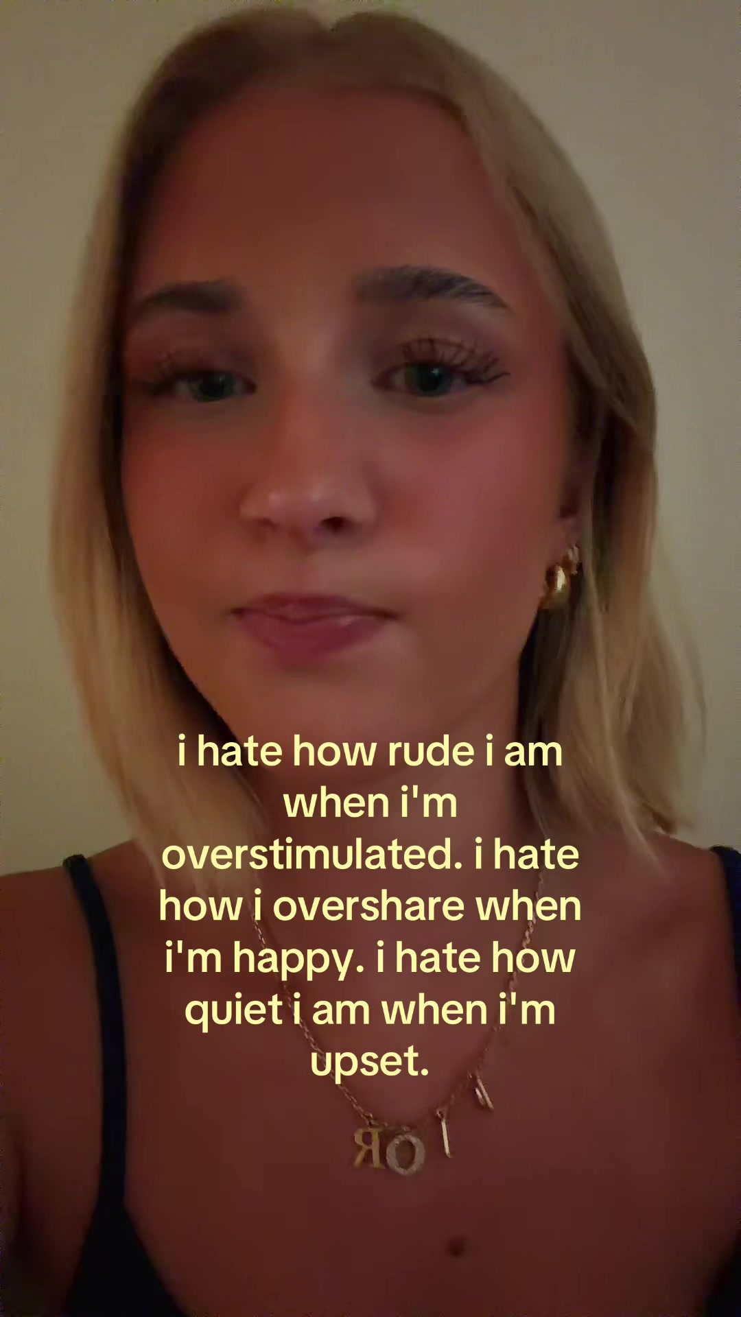 @theelliebarker