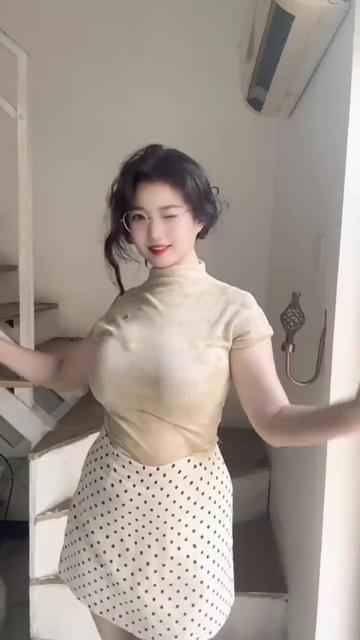@呜呜呜呜啊