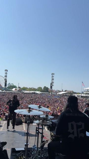 @Louder Than Life