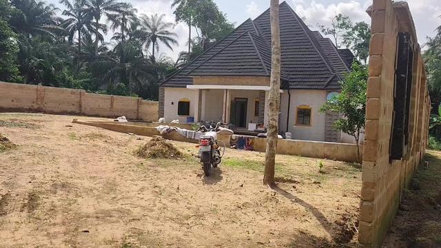 @Isinweke Tv Foundation