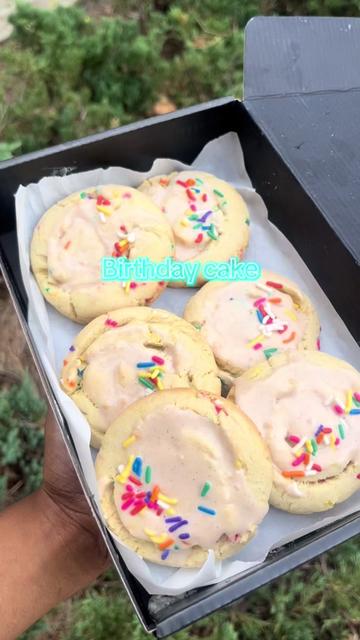 @Eatwithgoodiecookies