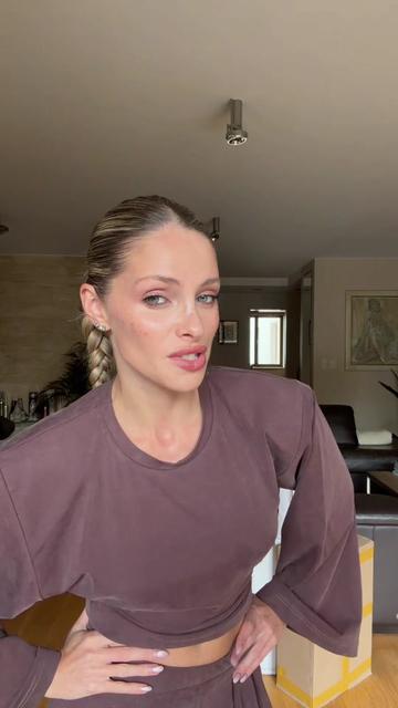 @AnnaMaria
