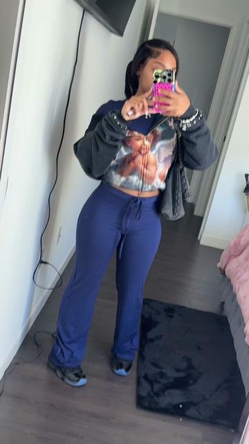 @Ronysha Vershelle