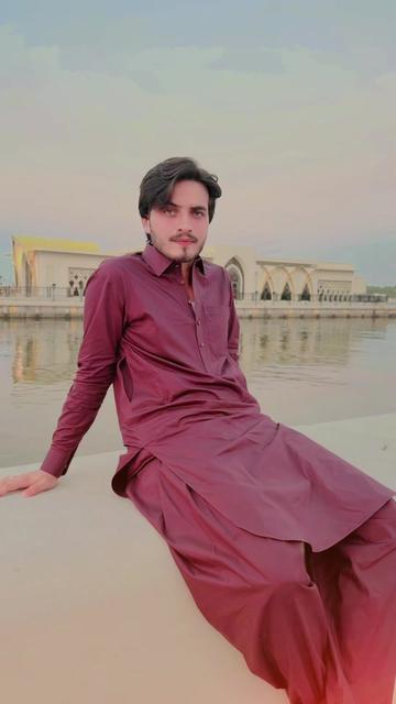 @navid_qatar🇶🇦