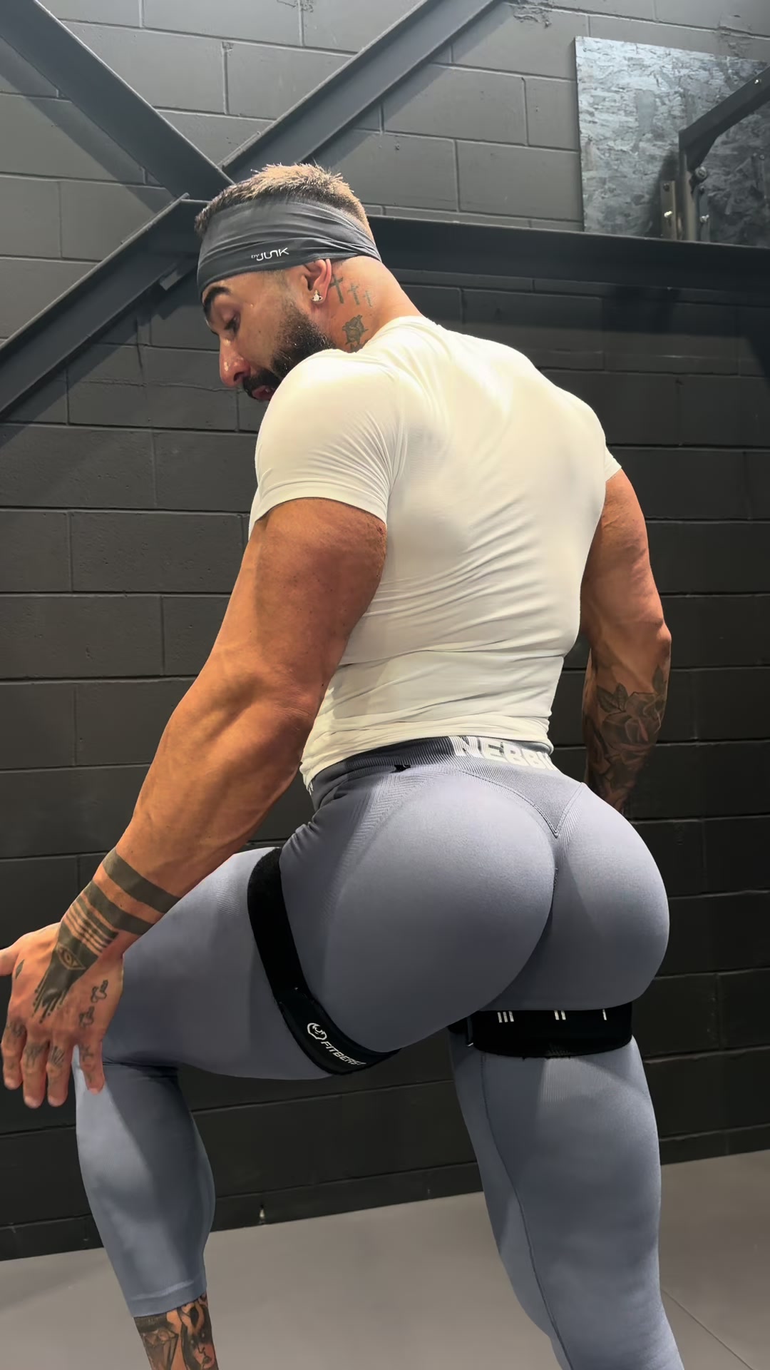 @NUNZI