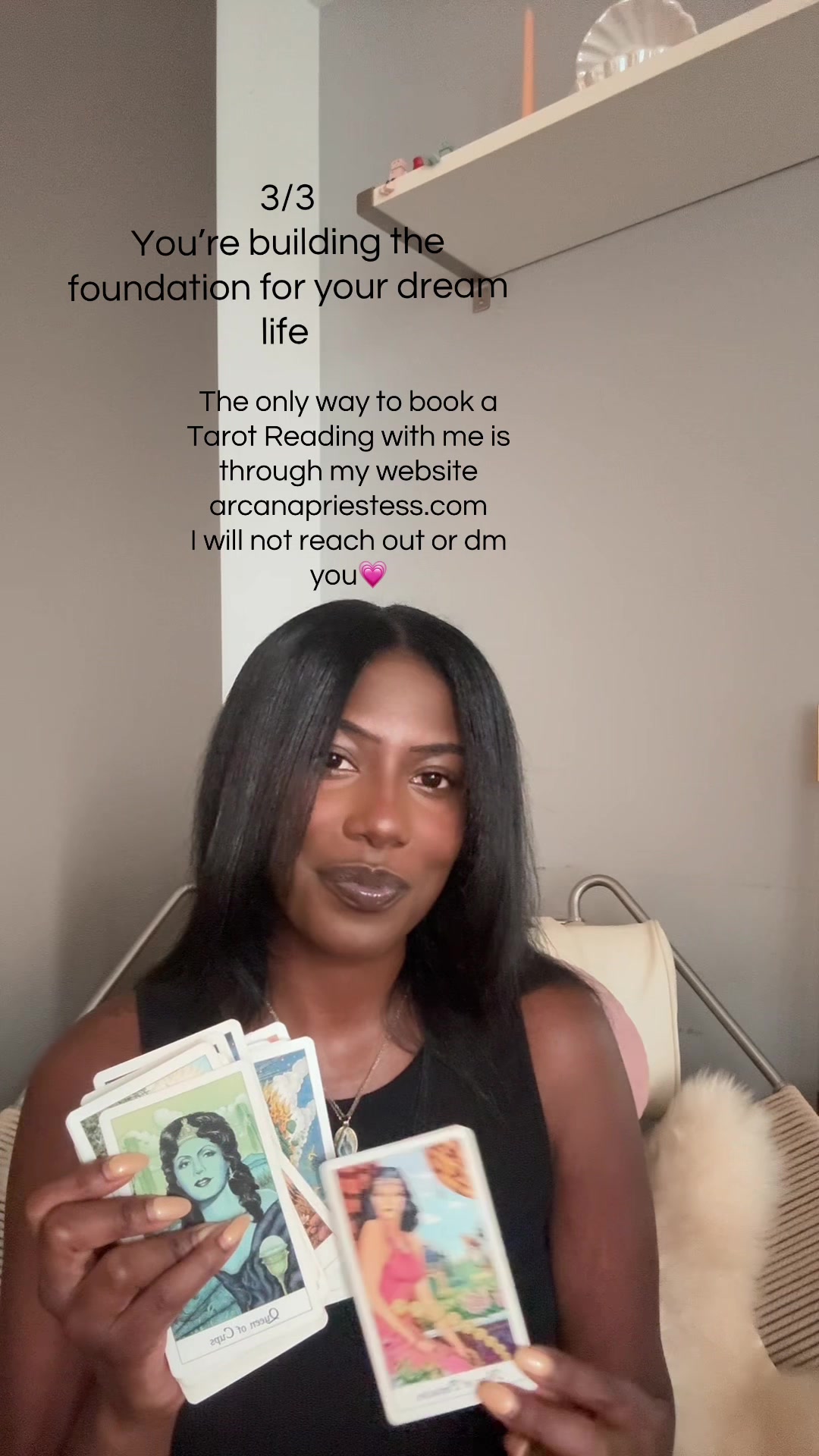 @Arcana Priestess Tarot Reader