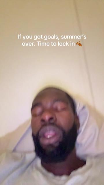 @hollywoodju