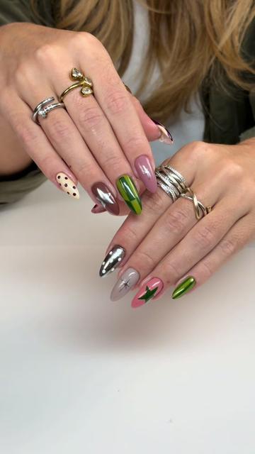 @Meaghan | The Gel Belle