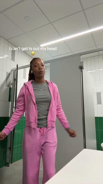 @iits._zaryyy