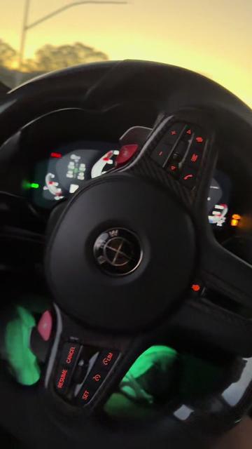 @m8bbin
