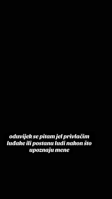 @laariisa27
