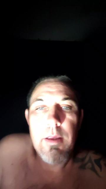 @johnnyboy86willgetrich