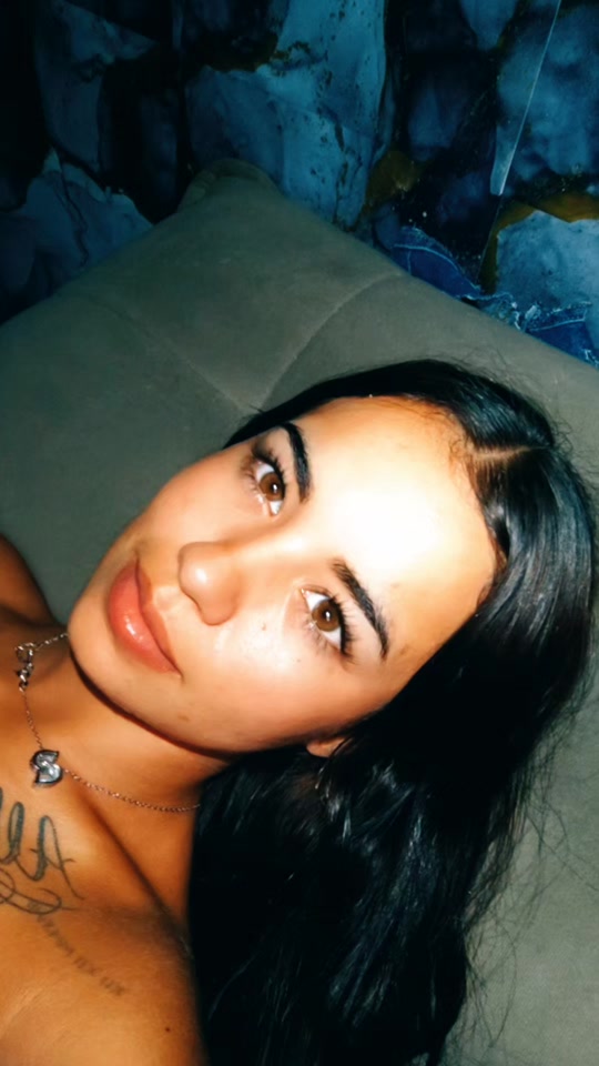 @Sabrina Paloma