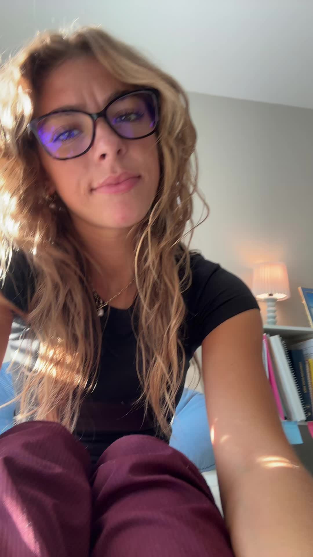 @🪩