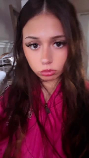 @samishortcake23