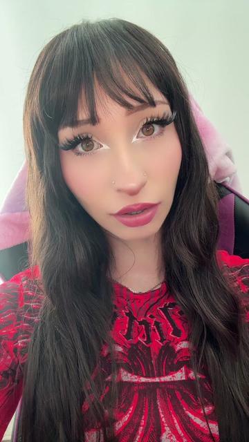 @Foxxi