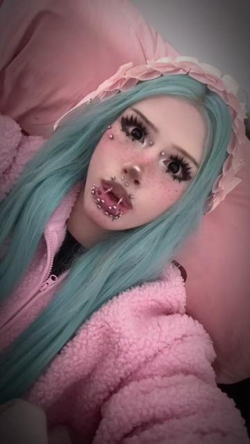 @kissym0lly